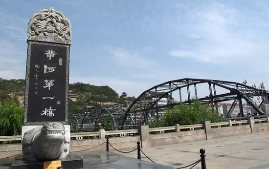 百里黄河风情线