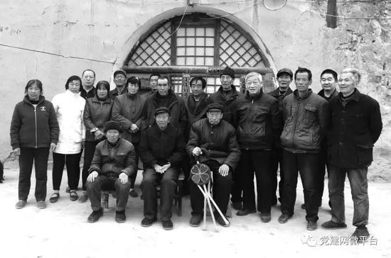 　　采访对象：赵家河村民