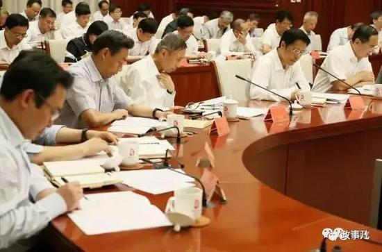 第三，抓党建。