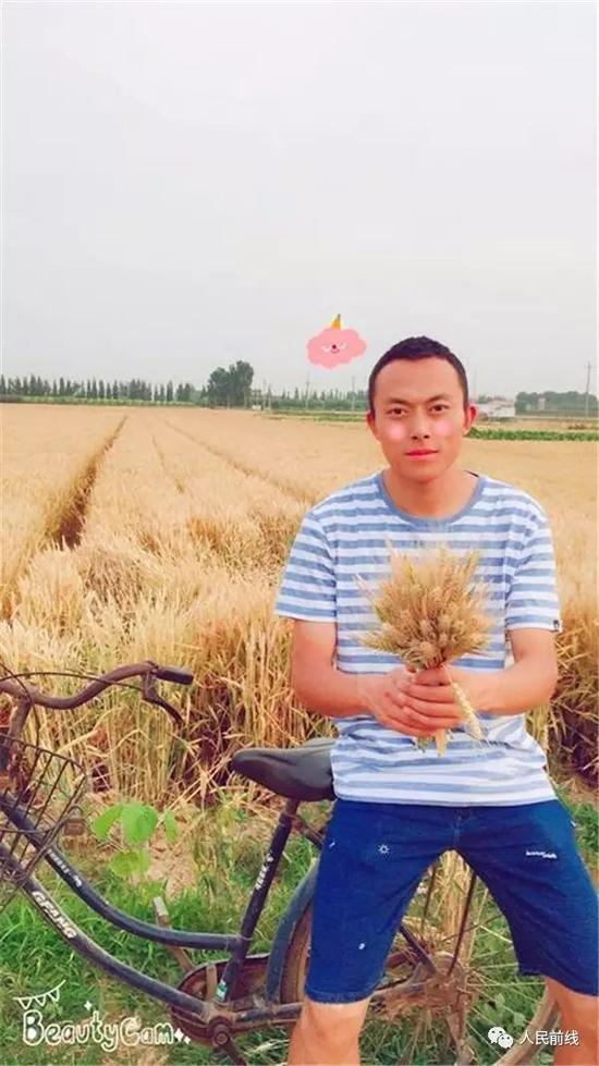 ▲男主人公“援疆”（化名）。