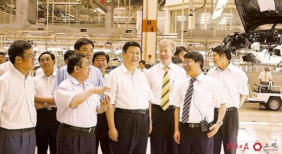 2007年7月5日，习近平在嘉定区调研。