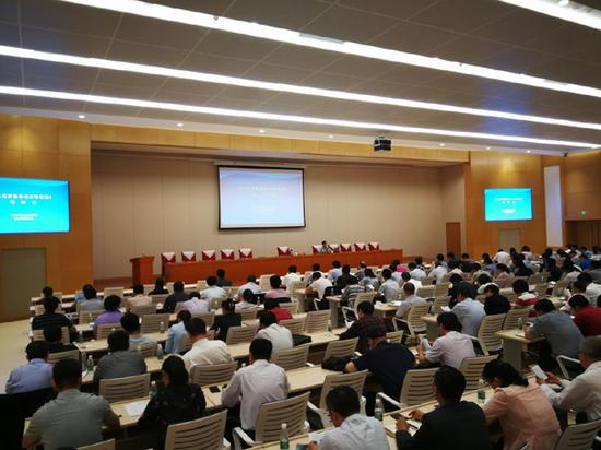 　　天津市纪委举办执纪审查安全培训班，对照《中国共产党纪律检查机关监督执纪工作规则（试行）》找差距、补短板、抓落实