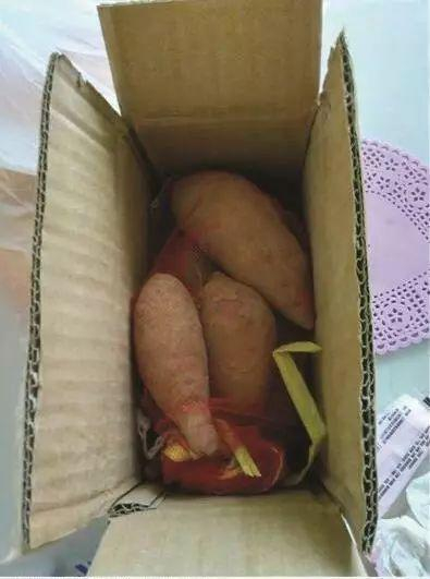 陈女士收到的红薯。 当事人供图