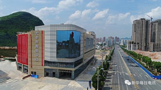 万山谢桥新区台湾太平百货商业广场