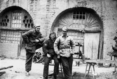 图：1949年琼·辛顿在陕西瓦窑堡