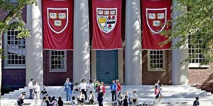 哈佛大学等招生歧视亚裔 要求成绩比非裔高40