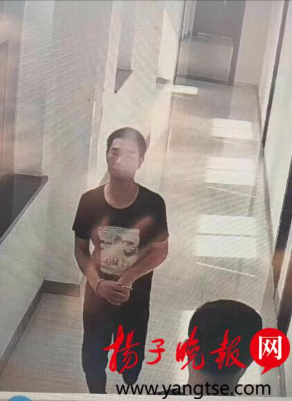  马廷江逃脱时的影像。 