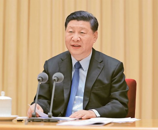 　　2018年9月10日，全国教育大会在北京召开。中共中央总书记、国家主席、中央军委主席习近平出席会议并发表重要讲话，代表党中央向全国广大教师和教育工作者致以节日的热烈祝贺和诚挚问候。&nbsp;新华社记者 王晔/摄