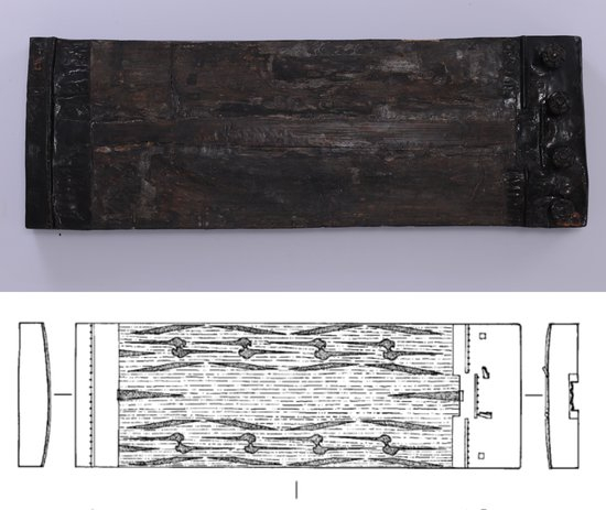 △ 云纹瑟，长沙简牍博物馆藏