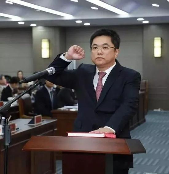  杨浦区区长薛侃