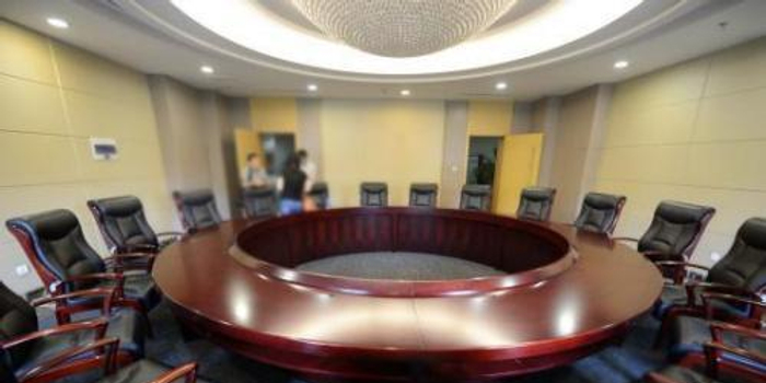 多地出招为基层减负:文件限制字数 调研杜绝群