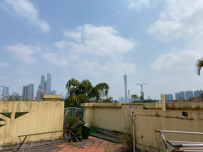 站在五层露台看见小蛮腰和珠江新城&nbsp; 图片来源 镁编 摄