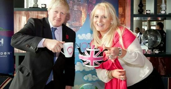  当年的约翰逊与阿库里