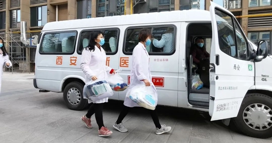  流调队再次出发，进入长安大学流调（图源：视觉中国）