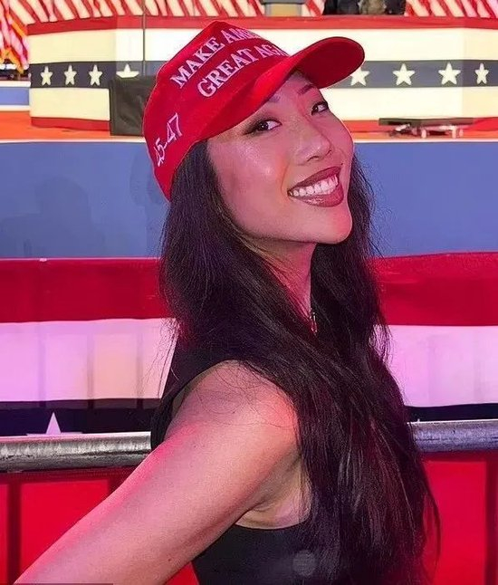 马斯克提议蒂芙尼·方给自己生娃