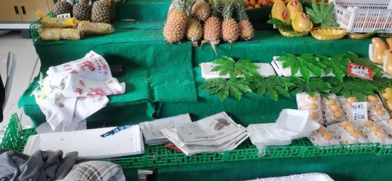  解封的时候，照片上剩下的水果也几乎都被“消灭”了