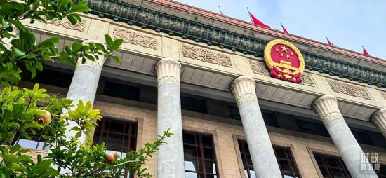 △大会当天的人民大会堂。（总台央视记者范凯拍摄）