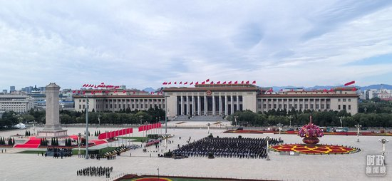  △9月30日当天的天安门广场。（总台央视记者王子杭拍摄）
