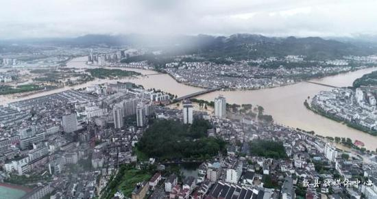 本文图片均来自歙县融媒体中心（除署名外）