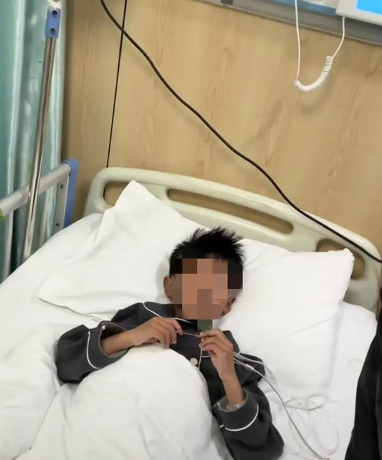 王先生发布视频截图