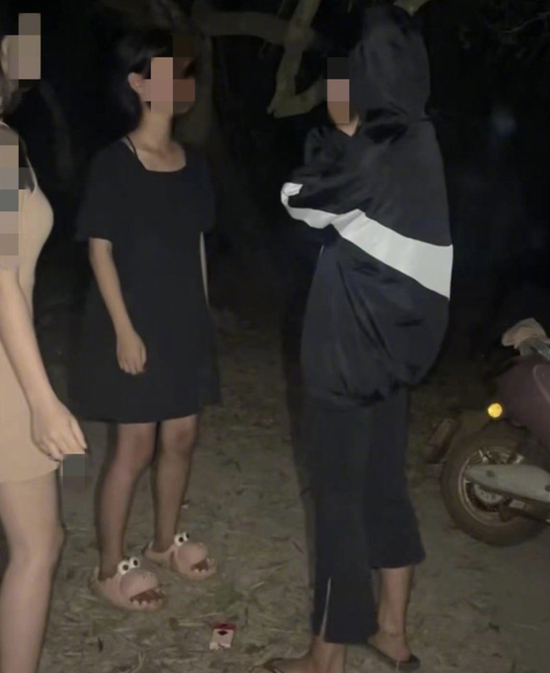 表姐带人殴打宋某画面（央广网发 图片为网传视频截图）