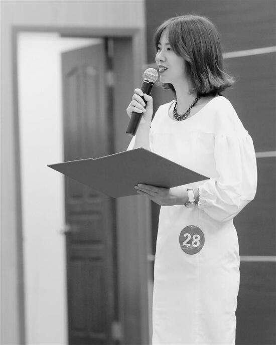  被点赞800万次的“韩老湿”原来是位乡镇中学语文老师