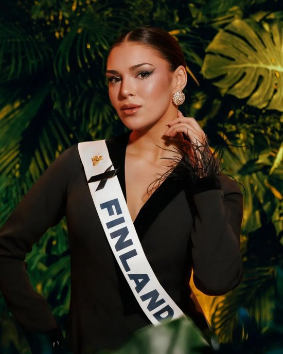 ������˹����������С�㡱�ٷ��˺ţ�