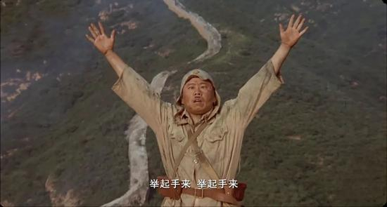  如今劝人向善的潘子，比当年”举起手来“的名场面还要滑稽。/《举起手来》