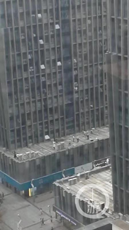 　　▲事发地是一家酒店式公寓。受访者供图