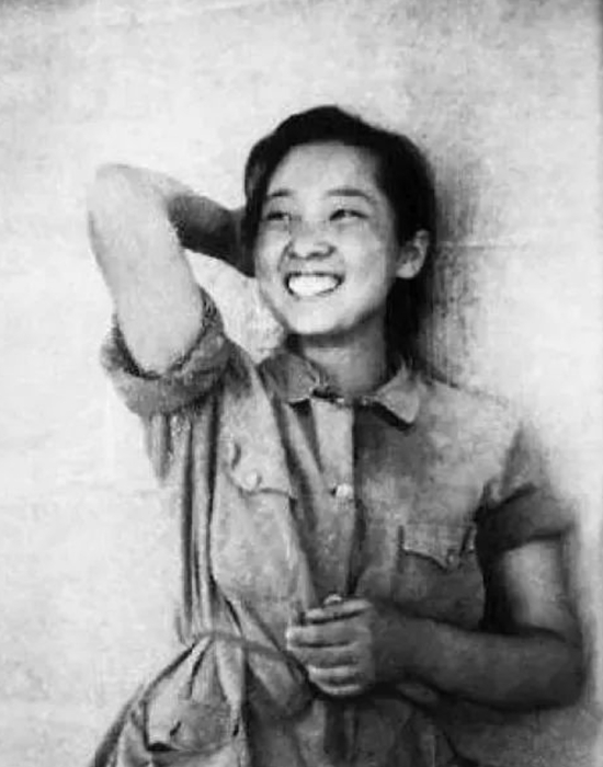  △于蓝在延安