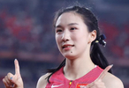 中国小孩姐，新科亚洲女飞人，赛后发文：妈妈我有出息啦