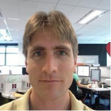 本·赫尔利（Ben Hurley），原“法轮功”的《大纪元时报》澳洲英文版创始人之一。加入“法轮功”十多年，三年前退出“法轮功”，现居中国台北