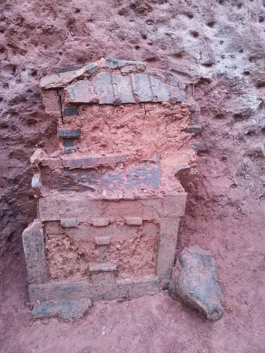 五根松M94侧室陶楼