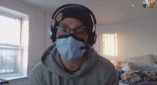 被疾控中心拒绝检测正在家自行隔离的约翰（ABC7NY）