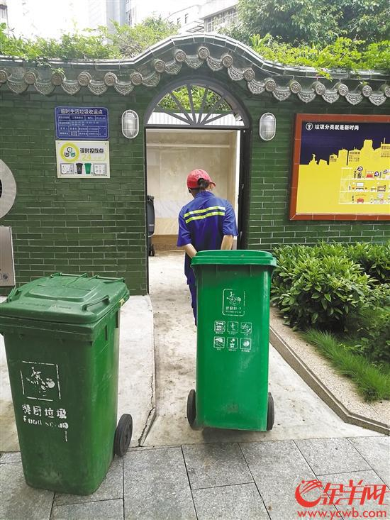 遭遇上司性骚扰的环卫女工黄微将站长连同环卫单位一起告上了法庭