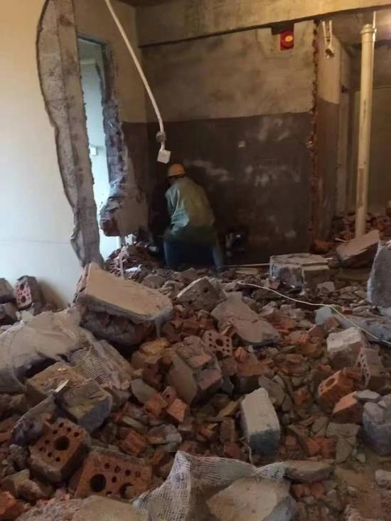 毛坯房装修时拆除非承重墙