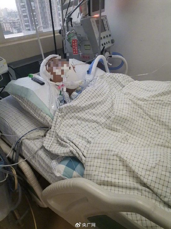 伤者目前仍在广州珠江医院ICU治疗（央广网发 受访者供图）