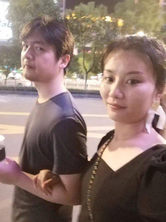 刘楚昕和女友