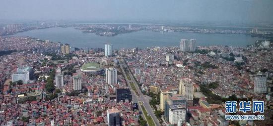 图为2015年越南首都河内城市一角。图源：闫建华|新华社