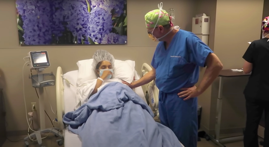 国外一名女性用视频记录了自己冻卵的每个环节。来源：视频截图&nbsp;