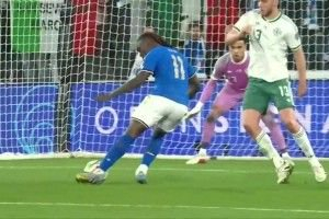 晋级决赛！意大利2-0北爱尔兰 托纳利传射基恩破门雷特吉失单刀_乐游天下