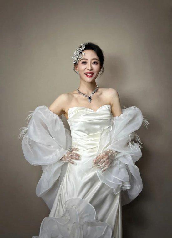 “大家還是快點找我演一些年輕的(角色)吧,我也可以演30歲的。”圖/受訪者提供