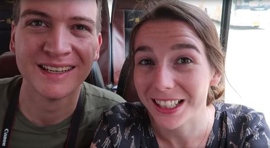  ▲英国旅行博主Rob和Jenny