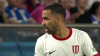 赛季双杀！津门虎2-1蓉城 韦世豪点射+染红后落泪刘殿座失误送礼