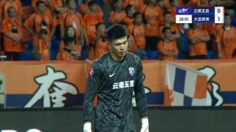 中超-云南玉昆1-1大连英博 马镇超巨失误佩尼亚破门奥斯卡扳平