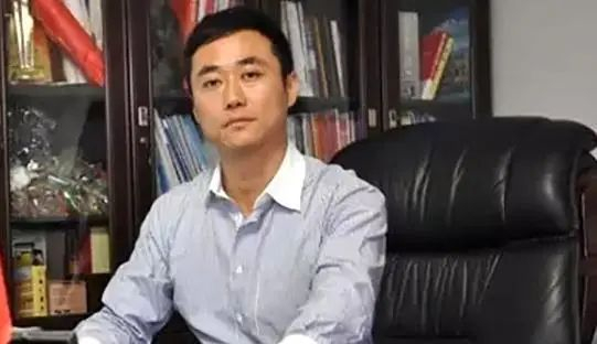 　·刘卫平。
