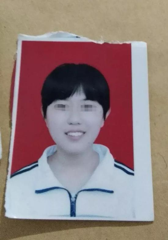 ▷杨瑞立生前的照片