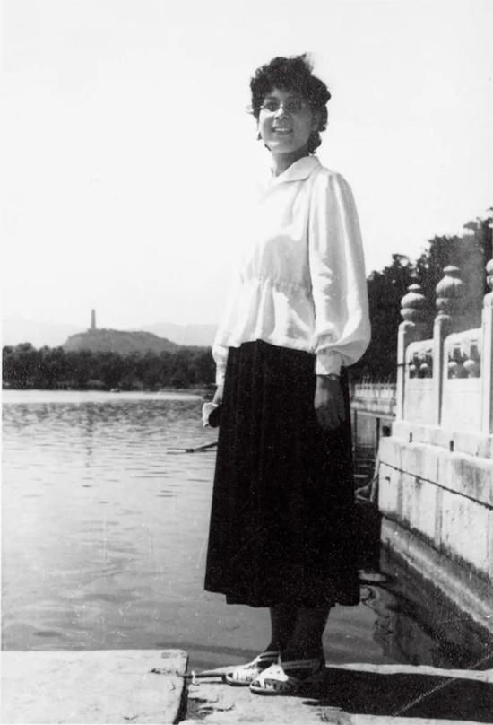  20世纪50年代在北大读书时的灰娃。图/受访者提供