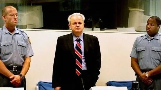 ������ά���ں����������·�ͥ��������