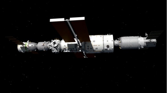  神舟十二号飞船与核心舱及货运飞船组合体对接模拟图。